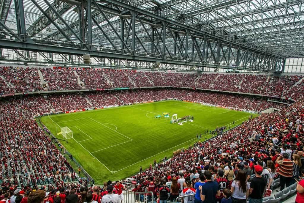 Arena da Baixada, estádio do Athletico Paranaense, em Curitiba. Foto: Luiz Carlos Volpato (Wikimedia Commons, CC BY-SA 4.0)