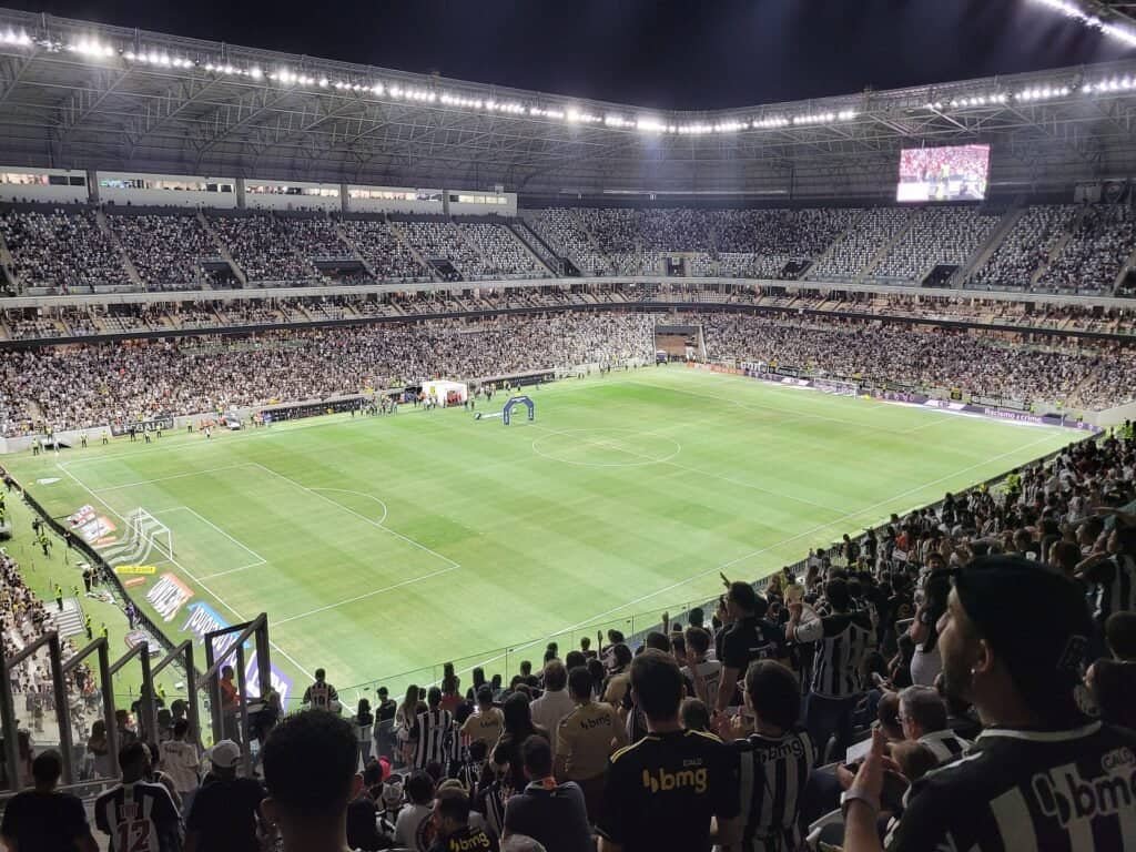 Partida do Campeonato Brasileiro entre Atlético-MG e Botafogo na Arena MRV. Foto: Felipe Bini (CC BY-SA 4.0)