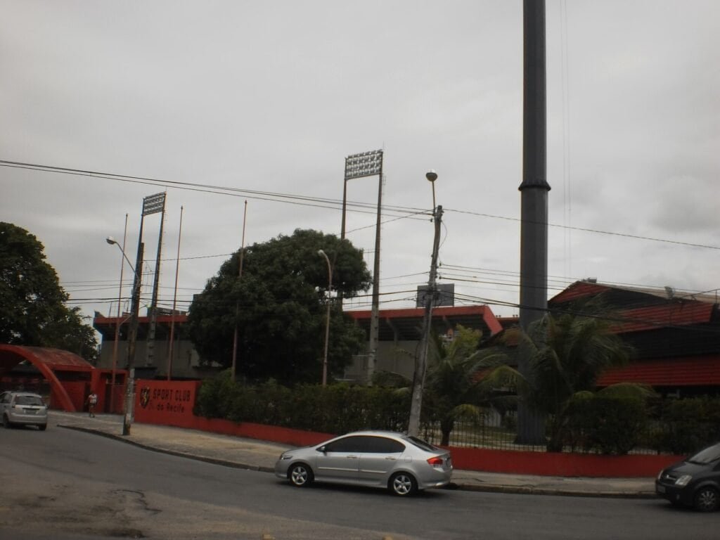 Estádio da Ilha do Retiro, do Sport Club do Recife, foto de Marcos Elias de Oliveira Júnior (domínio público / CC0)