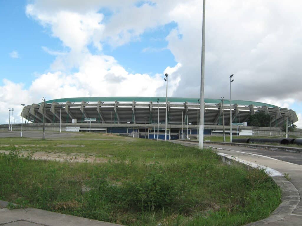 Arena Castelão, em Fortaleza, casa do Fortaleza Esporte Clube (foto: Jorge Andrade, CC BY 2.0, Wikimedia Commons)
