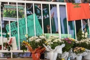 Chapecoense Soma Apenas 18 Pontos em 30 Jogos e Segue na Lanterna do Brasileirão