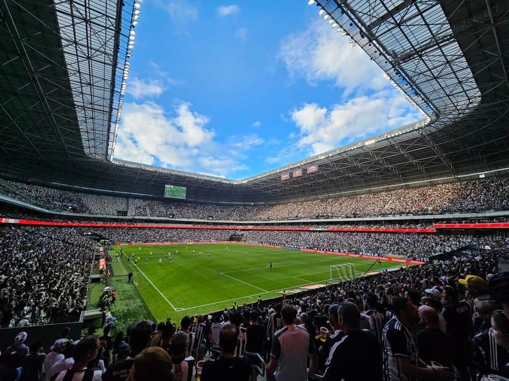 Atlético-MG em partida na Arena MRV, Belo Horizonte. Foto: Felipebini (CC BY-SA 4.0)